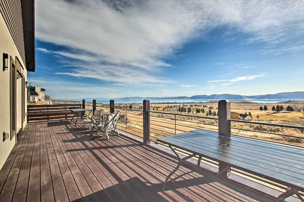 Spacious Home w/ Mtn Views: 2 Mi to Bear Lake!