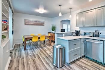 Pet-friendly Fayetteville Home w/ Fenced Yard