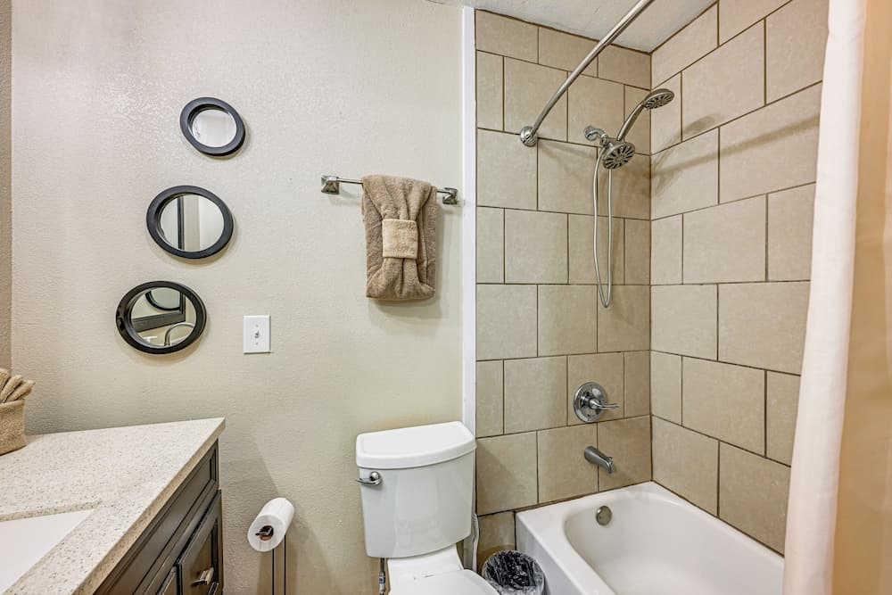 ~ 1 Mi to Dollywood: Family Home w/ Pool & Hot Tub