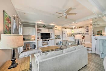 Chic Beachfront Emerald Isle Escape w/ Deck!