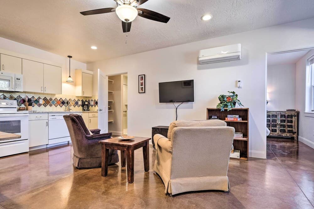 Quaint Kanab Casita - 3 Mi to the Heart of Town!