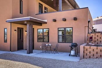 Quaint Kanab Apt - 3 Mi to the Heart of Town!
