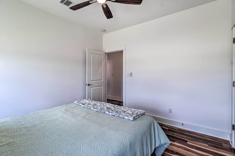 Central Texas Home w/ Rolling Pasture Views!