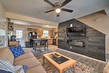 Knoxville Home Near Dtwn: 30 Mi to Gatlinburg