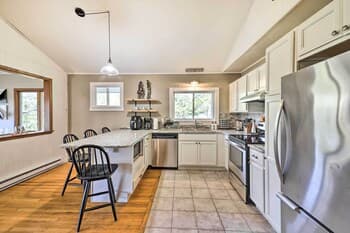 Pocono Summit Home w/ Fire Pit & Lake Access