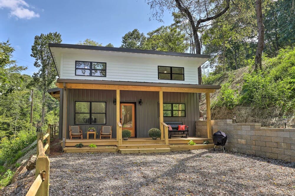 Pet-friendly Asheville Retreat w/ Hot Tub