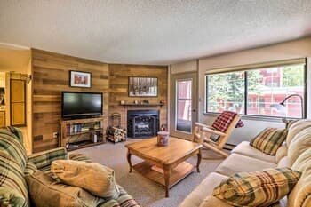 Brian Head Ski-in/ski-out Condo w/ Mtn Views!