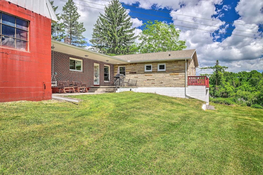 Roomy Montour Falls Retreat w/ Private Pool!