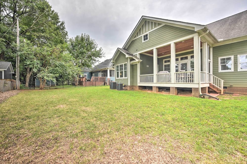 2 Mi to Dtwn: Home in Noda District Near Unc!