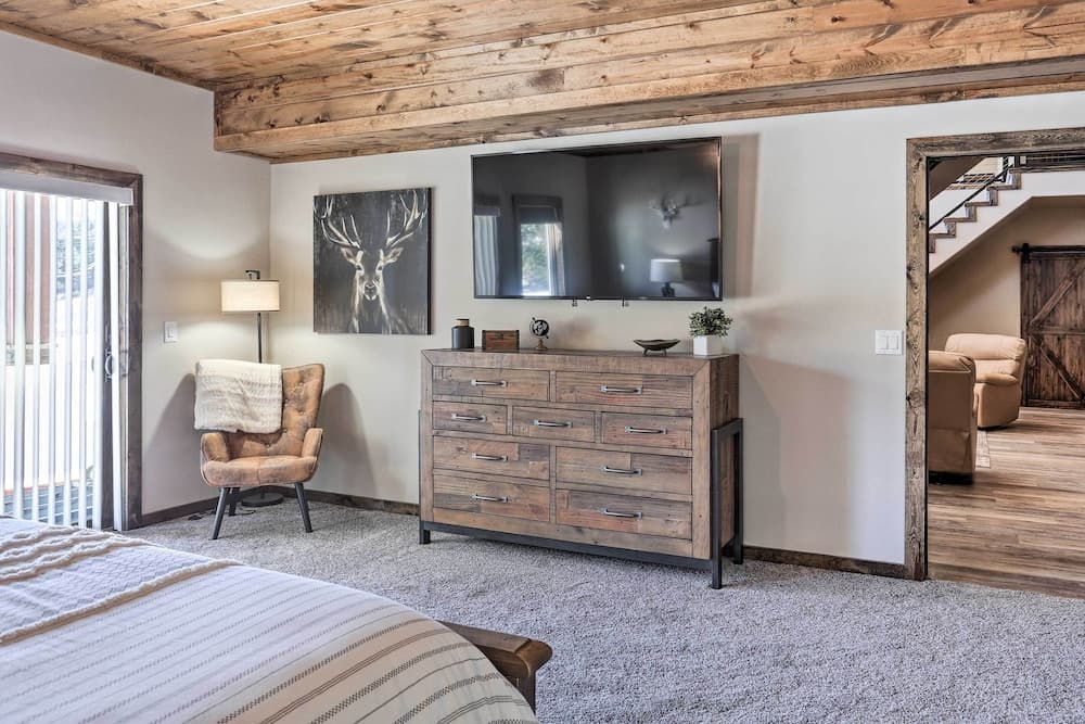 'whiskey Barrel Ranch' w/ Grill & Fire Pit!