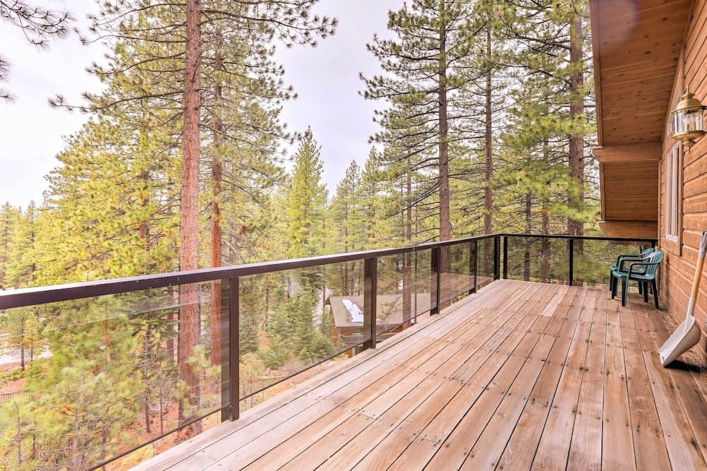 Mtn & Lake Views: Incline Village Ski Chalet