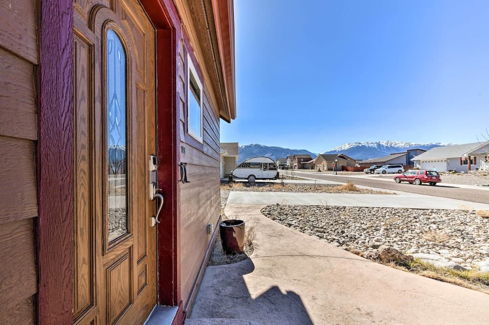 Buena Vista Cottage ~ 1 Mi to Downtown BV!