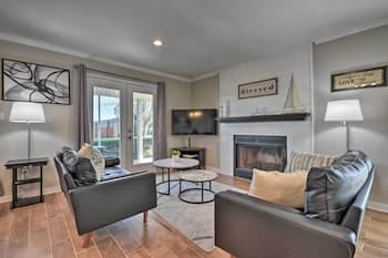 Gulf Breeze Retreat < 4 Mi to Beach Access!