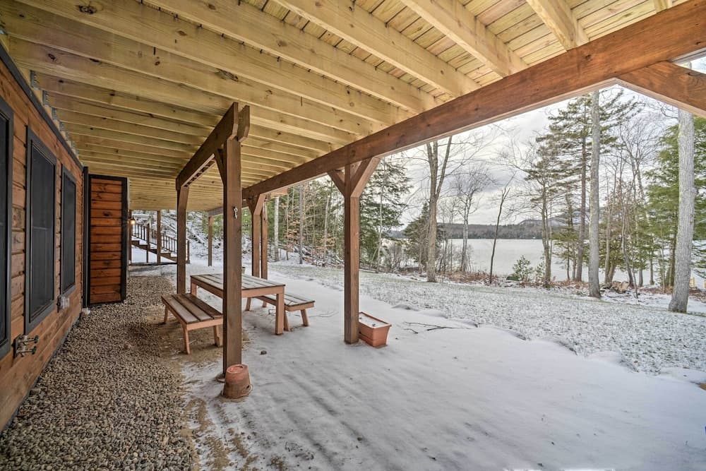 Spacious Cabin on Silver Lake: Hike & Ski!