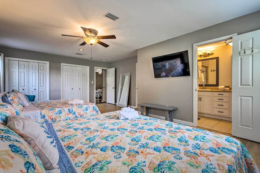 Pensacola Vacation Rental House 4 Mi to Beach