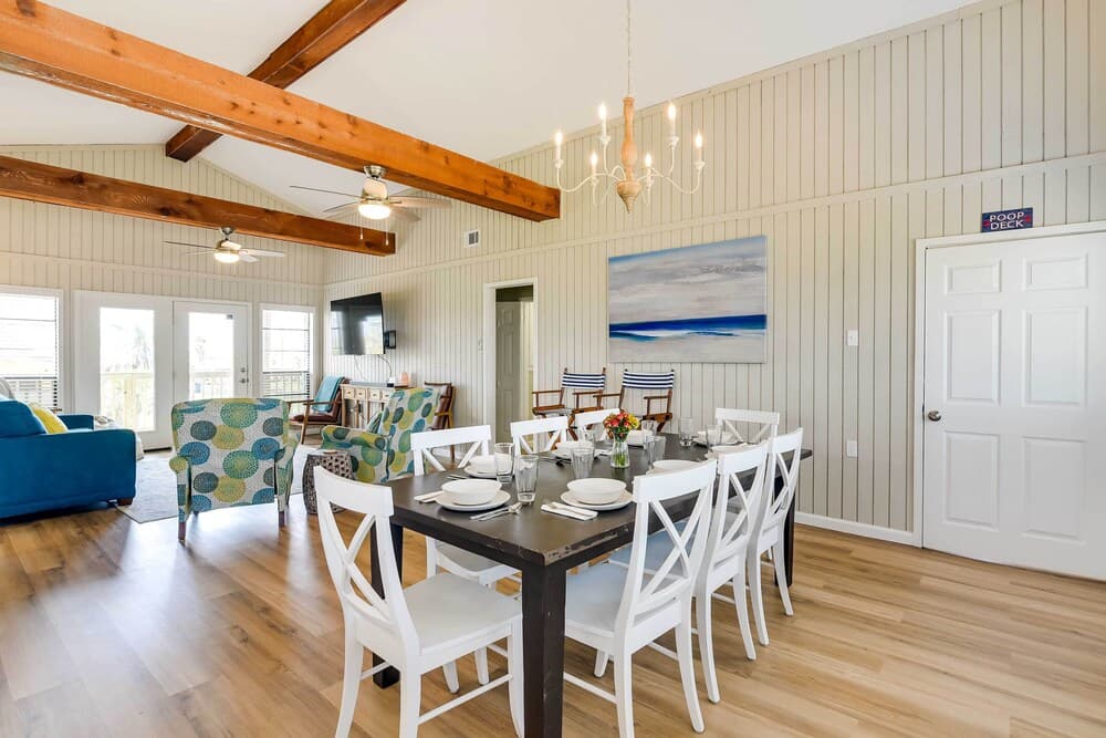 Freeport Home w/ Deck & Grill, Near Boat Ramp