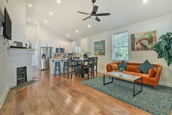 Updated Atlanta Home Near Downtown & Airport!