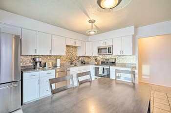 Millcreek Home w/ Mtn View < 8 Mi to Slc!