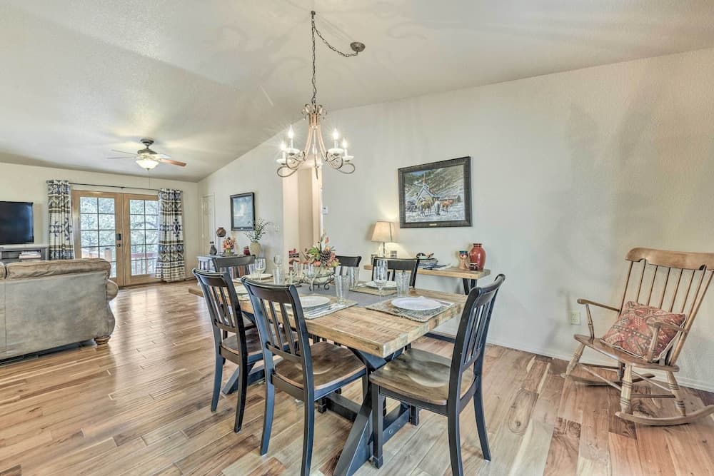 Charming Ruidoso Home w/ Deck & Lovely Views!