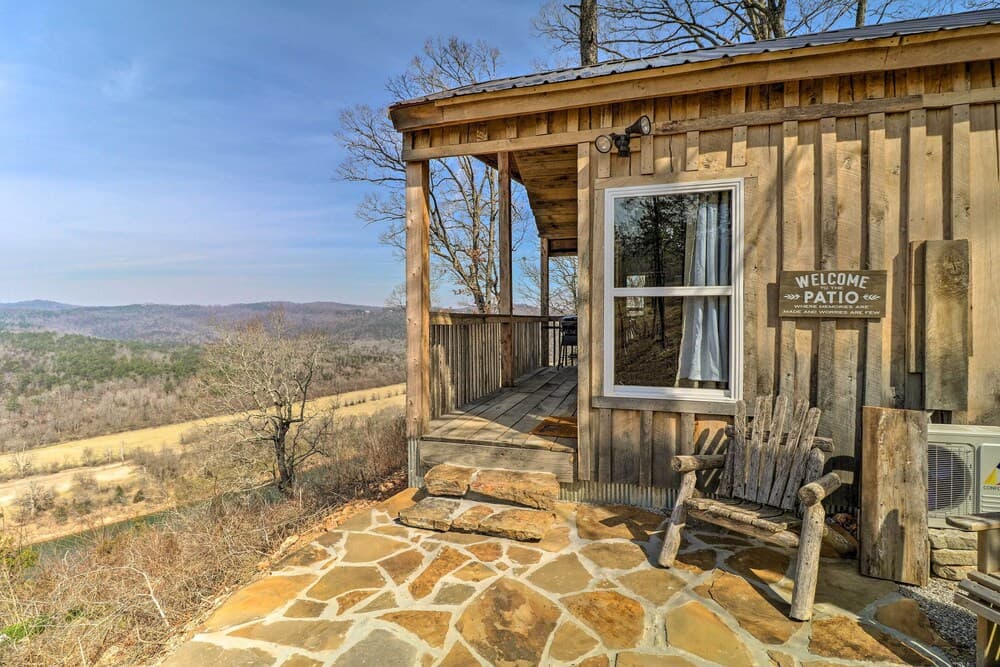 Peaceful Mountain Air Getaway w/ Fire Pit!