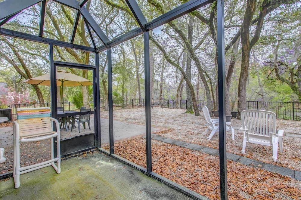 House w/ Yard + River Views Near Myrtle Beach