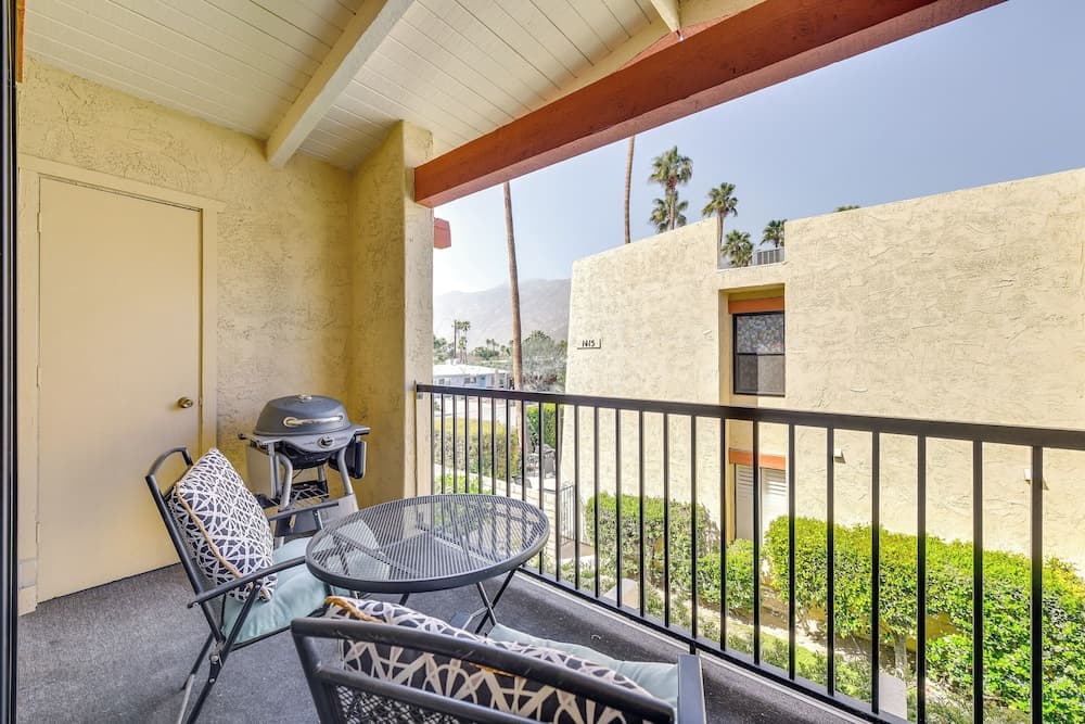 Pool Access: Pet-friendly Palm Springs Condo