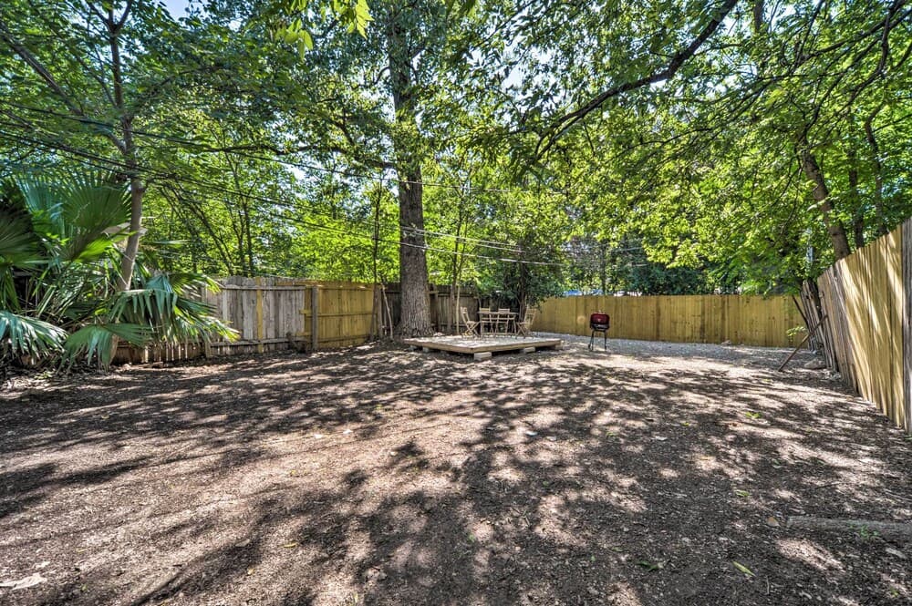 Pet-friendly San Marcos Apt w/ Fenced Yard!