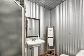 Pet-friendly Riverfront Retreat - Deck & Views!