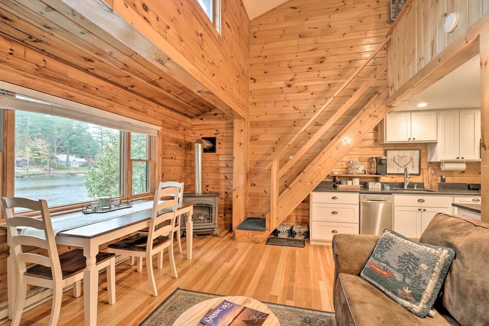 Pet-friendly Adirondack Cabin w/ On-site Lake