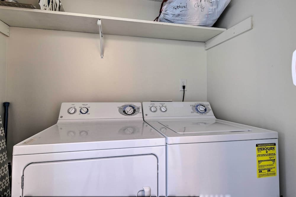 Orange Beach Resort Condo w/ Pool - Walk to Beach!