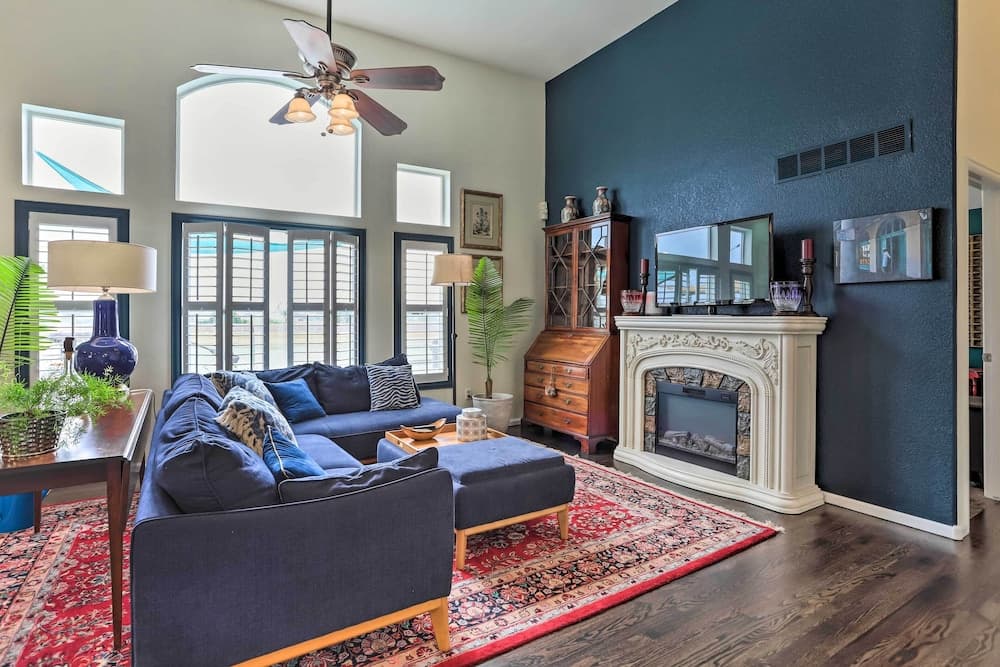 Scenic Home w/ Furnished Deck ~ 14 Mi to Denver