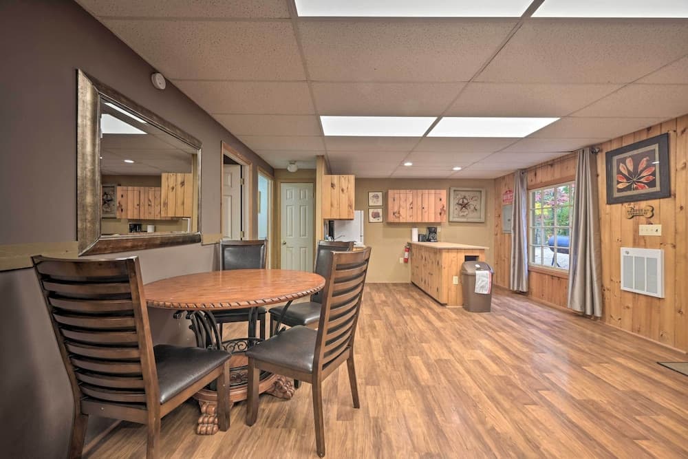 John Wayne' Apartment - Deck, Bbq, Horses On-site