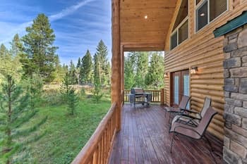 Island Park Cabin w/ Stunning Forest Views!