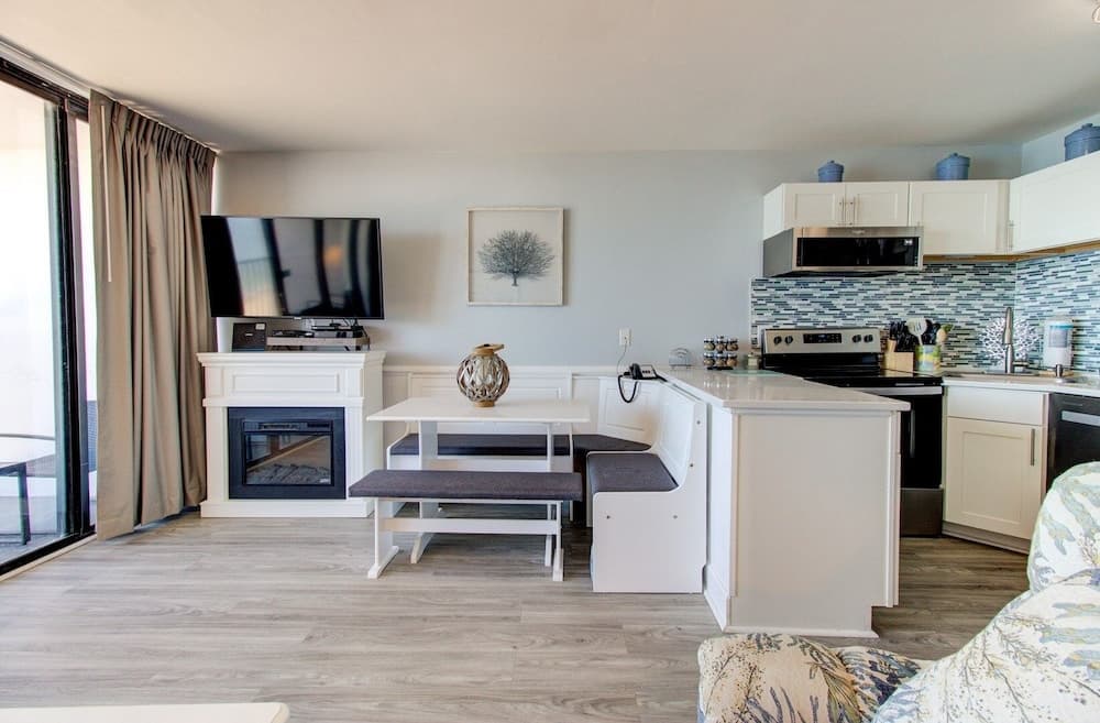 1103 Ocean Haven 1 Bedroom Home