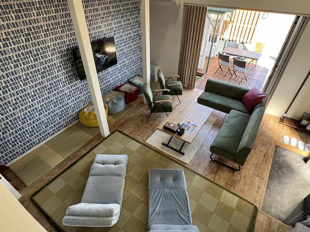 Rush Awaji Guppy - Seaside Holiday Home