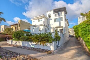 Luxurious 6 Bed House in La Jolla - San Diego