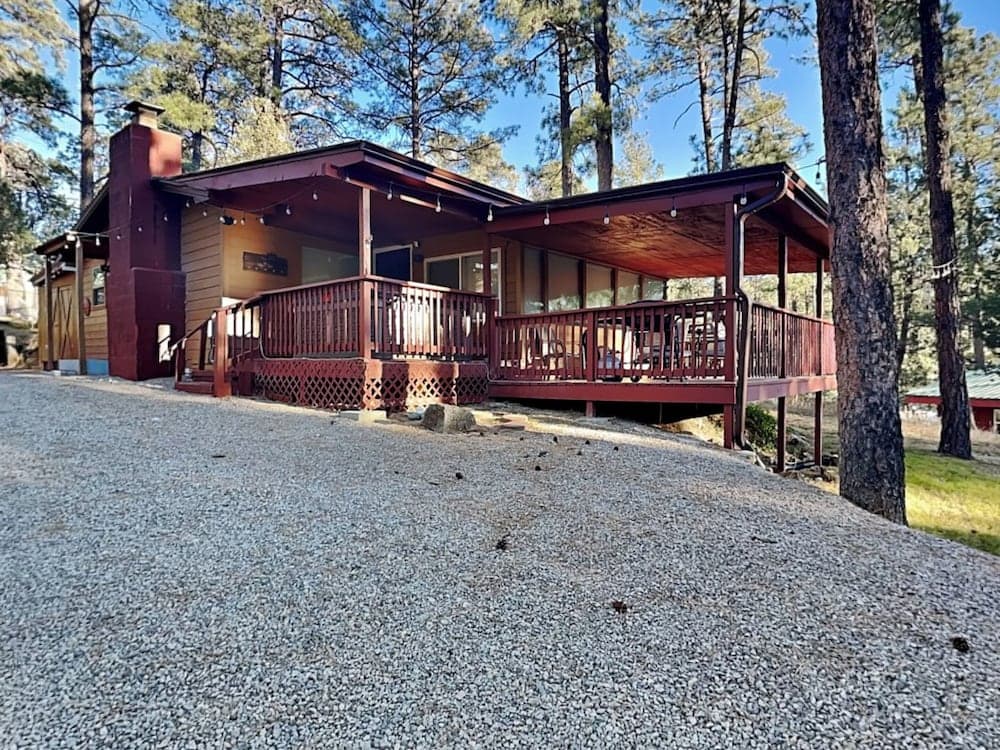 The Elk Meadow Cozy Cabin by Ruidoso Vacation Rentals