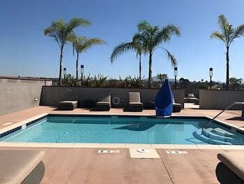 King Bed Suite 211NC