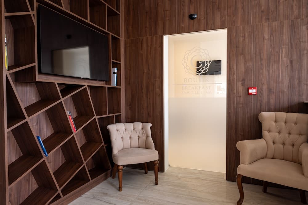 C'est La Vie Boutik Swieqi