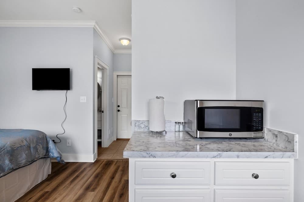 Feeling Tipsea 1 1 Bedroom Duplex