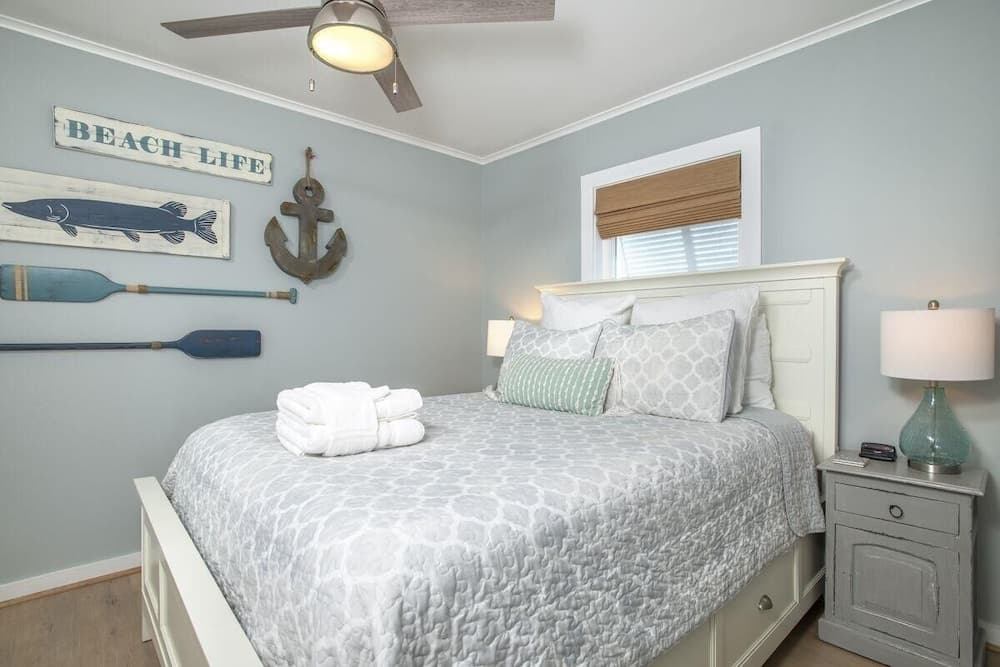 The Hanner 4 Bedroom Home by RedAwning