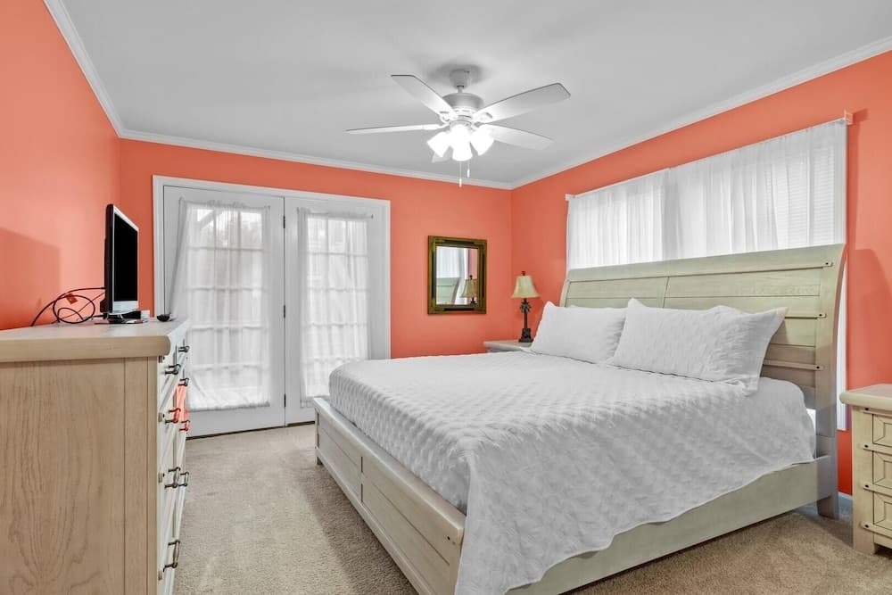 Seas The Moment 5 Bedroom Home