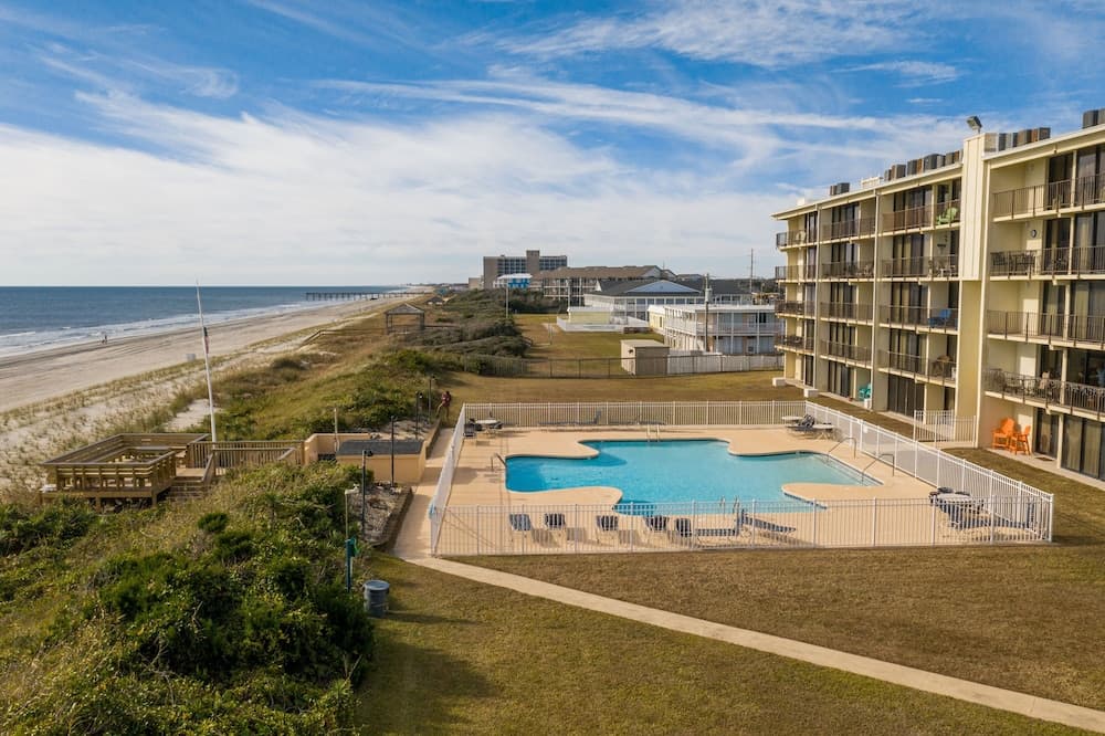 Artsea 2 Bedroom Condo