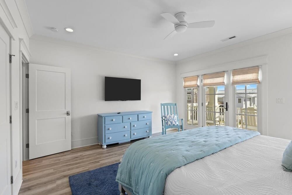 Sea Pearl 5 Bedroom Home