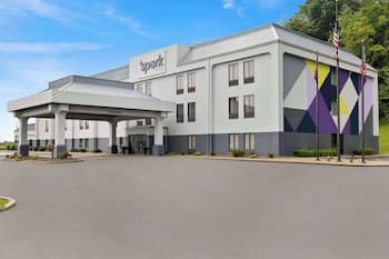Spark by Hilton Newcomerstown
