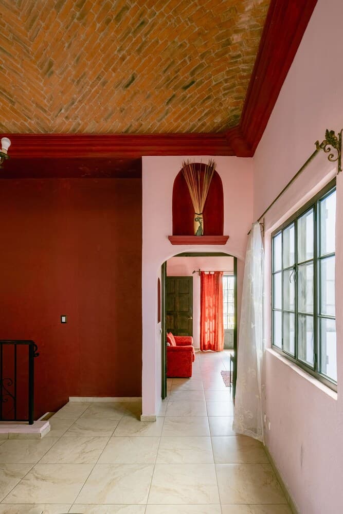 Centro 4Bed Home on Stirling Dickinson