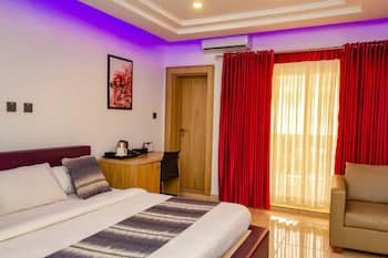 Shartell Hotels Jos