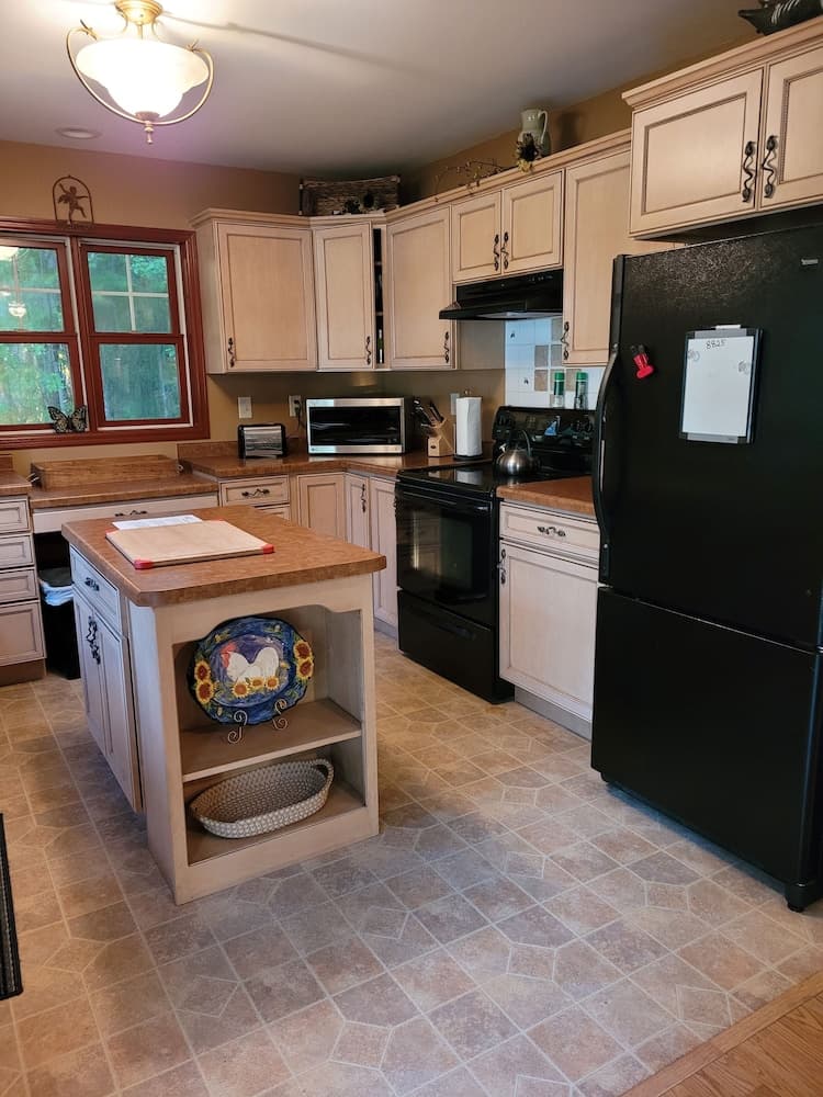 Lucky Charlie Lodge 3 Bedroom Home by Redawning