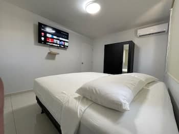 Seroe Patrishi 11 Apt 7