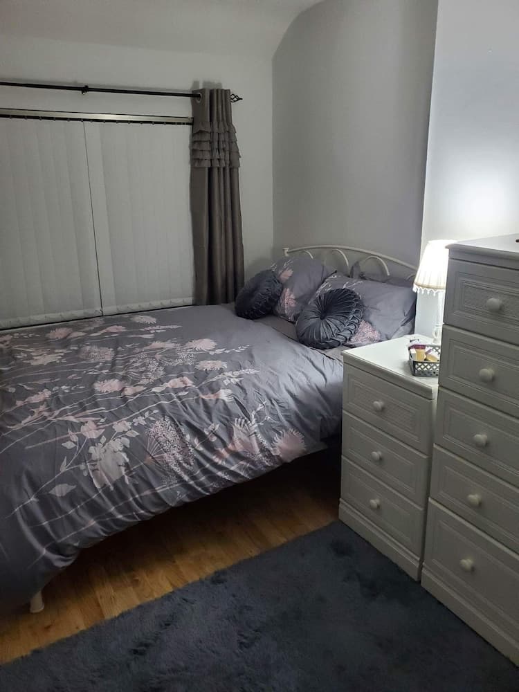 Minimum Stay two Nights